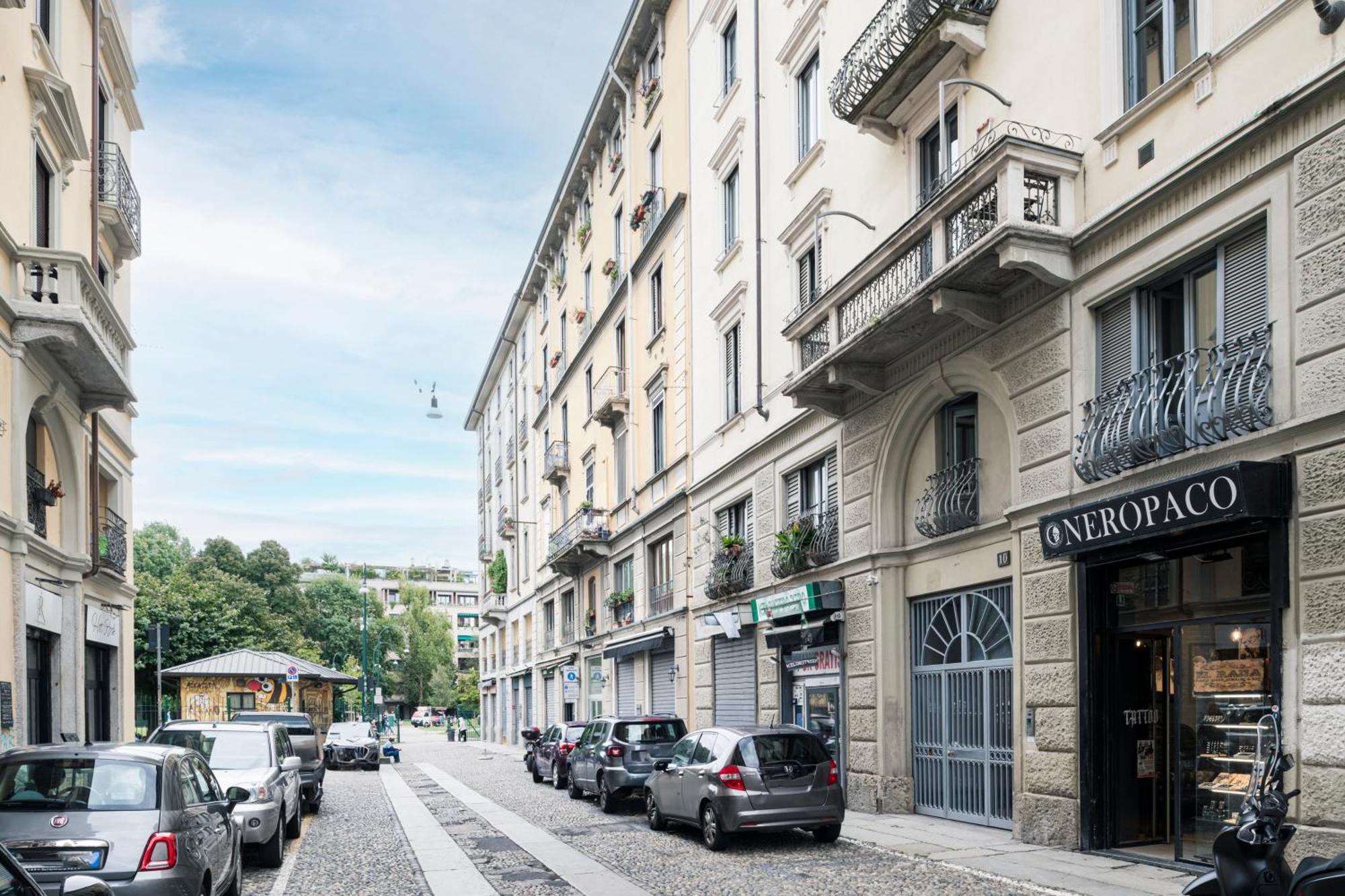 Easylife - Appartamento Elegante Moderno E Accogliente - La Tua Oasi In Citta Милано Екстериор снимка